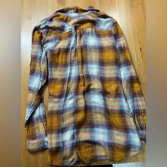 Maurices Womens Medium Plaid Checkered  shirt. - Picture 8 of 8